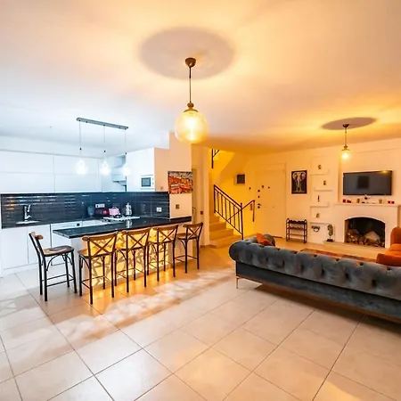 Kumru Luxury Vacation Experience With A Sea View In Kalkan